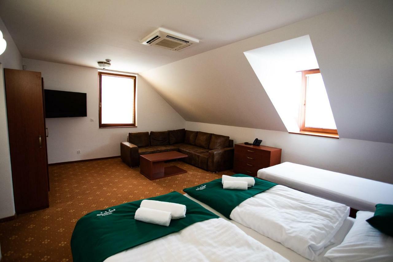 Penzión Poľovník Moldava nad Bodvou Exterior foto